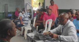 Atendimento da Justiça Eleitoral inclui emissão do primeiro título para morador de 90 anos e esc...