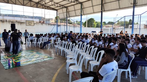 340 estudantes de Taguatinga recebem palestra do programa Agentes da Democracia