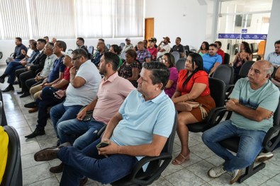 A ação contou com a participação da sociedade, pré-candidatos, representantes de partidos políti...