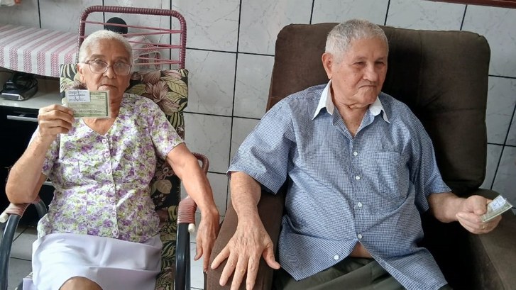 Acessibilidade: pessoa com deficiência visual, idoso de 88 anos vota com orgulho em Araguaína Acessibilidade: pessoa com deficiência visual, idoso de 88 anos vota com orgulho em Araguaína