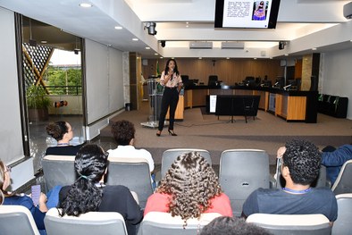 Acesso pleno aos direitos é assunto abordado em palestra sobre a Política Judiciária de Atenção ...