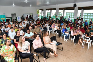 Ação atraiu população local e de outros municípios vizinhos