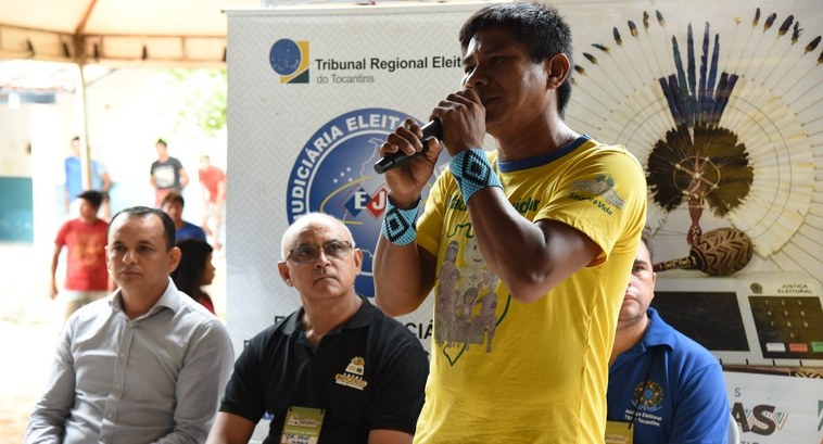 Aldeia Pedra Branca, da etnia Krahô, recebe circuito do Programa de Inclusão Sociopolítica dos Povos Indígenas, do TRE-TO Aldeia Pedra Branca, da etnia Krahô, recebe circuito do Programa de Inclusão Sociopolítica dos P...