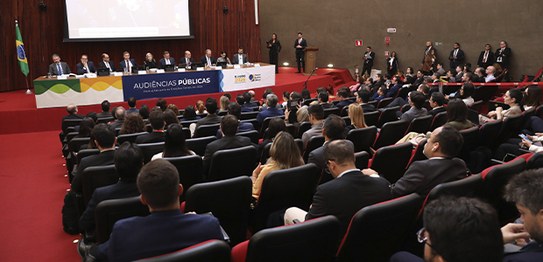 TSE abre ciclo de audiências para ouvir sociedade sobre regras das Eleições 2026