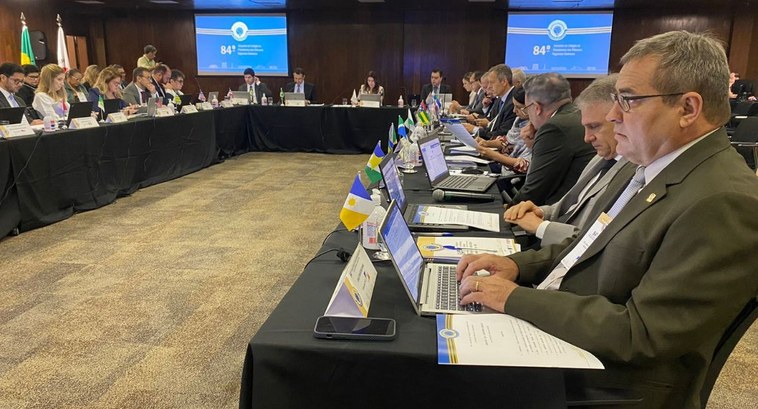 Com participação do TRE-TO, diretores-gerais da Justiça Eleitoral fazem reunião preparatória ao 84º Coptrel Com participação do TRE-TO, diretores-gerais da Justiça Eleitoral fazem reunião preparatória ao ...