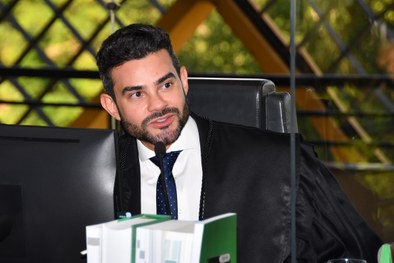 Corte do TRE-TO se despede dos juízes Gabriel Brum e Rodrigo de Meneses