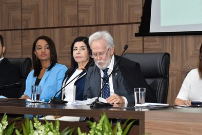 Corte Eleitoral tocantinense empossa novos desembargadores e define mesa diretora para o biênio ...