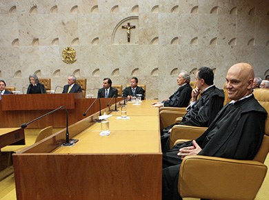 Desembargadora Ângela Prudente prestigia posse de novo ministro do STF Desembargadora Ângela Prudente prestigia posse de novo ministro do STF