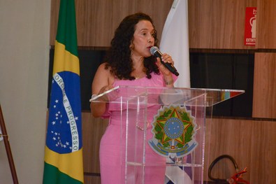 Direito ao voto, participação feminina e atendimento virtual são abordados na programação vesper...