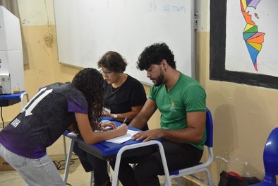 Eleição do Grêmio Estudantil da Escola Frederico José Pedreira Neto, em Palmas, conta com urnas ...