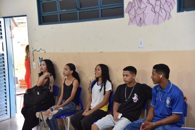 Eleição do Grêmio Estudantil da Escola Frederico José Pedreira Neto, em Palmas, conta com urnas ...