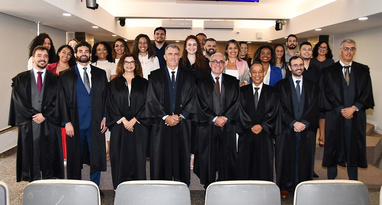 Estudantes visitam o TRE-TO e acompanham julgamentos em sessão plenária