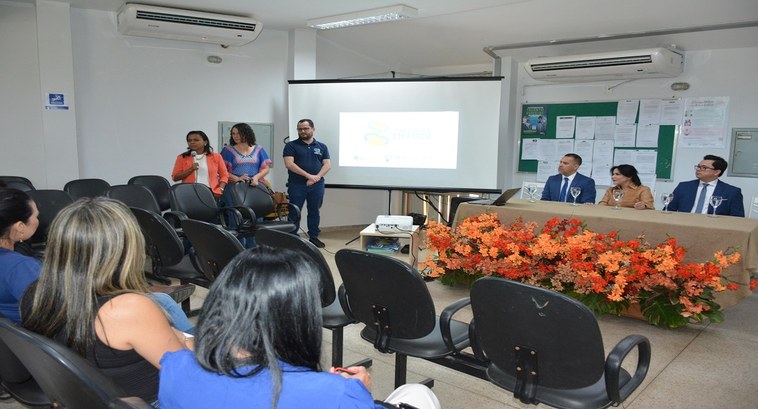 Gurupi: “Momento de orientação é realmente produtivo”, diz pré-candidata sobre trabalho do TRE-TO