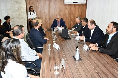 Juiz Marcelo Faccioni toma posse como membro substituto da Corte Eleitoral tocantinense
