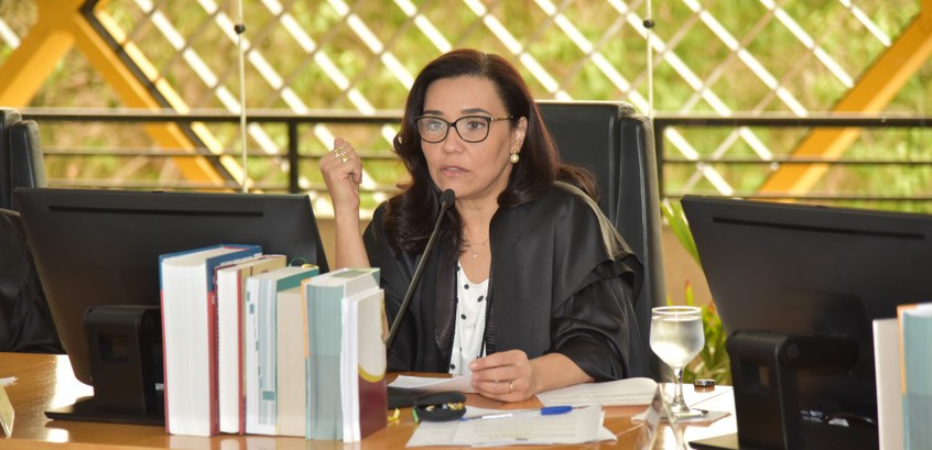 Juíza federal Denise Drumond se despede da Corte Eleitoral Juíza federal Denise Drumond se despede da Corte Eleitoral