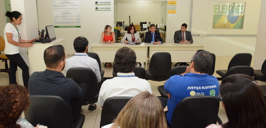 Justiça Eleitoral promove audiência pública e inspeção no cartório de Palmas Justiça Eleitoral promove audiência pública e inspeção no cartório de Palmas