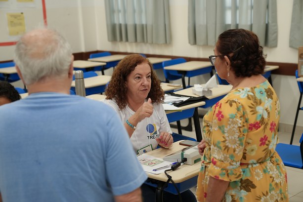 Mais de 3 mil mesários e auxiliares atuarão no inédito segundo turno das eleições municipais em Palmas Mais de 3 mil mesários e auxiliares atuarão no inédito segundo turno das eleições municipais em ...