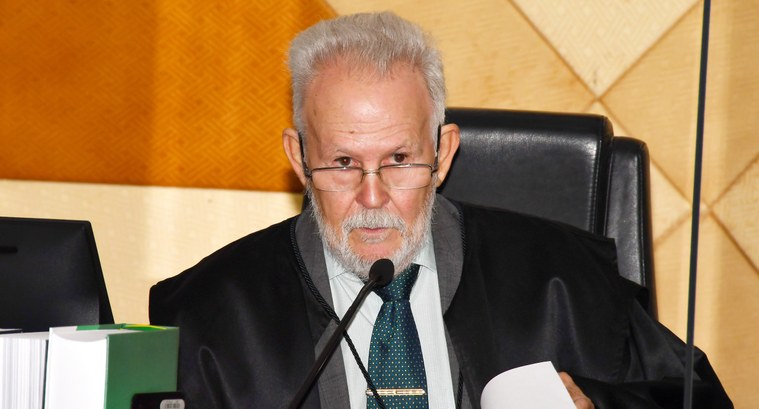 Na abertura das sessões do Pleno, presidente do TRE-TO ressalta contribuição do tribunal em 35 anos no Tocantins Na abertura das sessões do Pleno, presidente do TRE-TO ressalta contribuição do tribunal em 35 a...