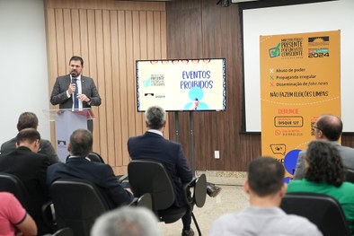 Diretor-geral do TRE-TO, Jonas Demostene Ramos