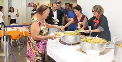 Outubro Rosa: almoço solidário mobiliza servidores do TRE-TO 