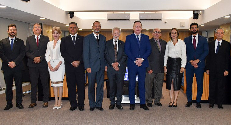 Ouvidoria do TRE-TO celebra 15 anos com homenagem e exposição histórica Ouvidoria do TRE-TO celebra 15 anos com homenagem e exposição histórica