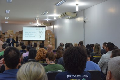 Palmas: TRE-TO leva ao eleitor informações com transparência para a sua livre escolha nas urnas,...