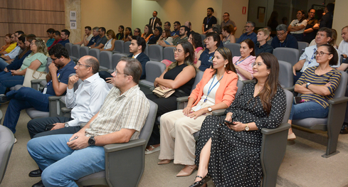 Pesquisa e promoção da cidadania são destaques na abertura do 1º Seminário Científico da EJE
