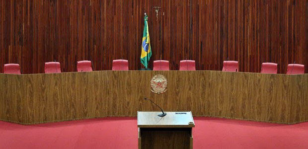 Plenário do TSE vazio em 2016 Plenário do TSE vazio
