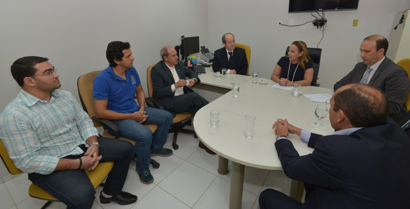 Reunião da Presidente do TRE-TO na 5ª Zona Eleitoral 