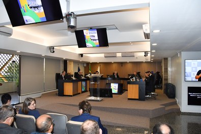 Presidente do TRE-TO apresenta relatório da gestão 2023-2025 e recebe homenagens em sua despedid...