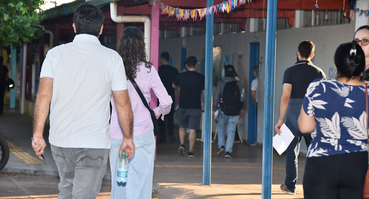 Provas do concurso do TRE-TO movimentam o domingo em cinco cidades Provas do concurso do TRE-TO movimentam o domingo em cinco cidades