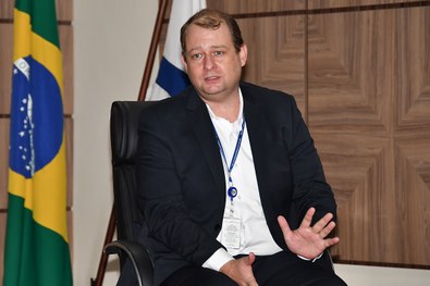 Roda de conversa no TRE-TO reflete sobre os impactos da era digital nas relações humanas
