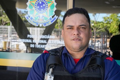 Tocantinense natural de Miranorte, Manoel Mota Gomes, 35 anos, atua como vigilante no TRE-TO