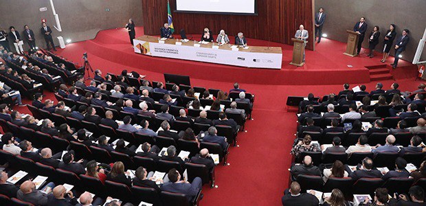 Trabalho da Justiça Eleitoral não para mesmo em ano sem eleições Trabalho da Justiça Eleitoral não para mesmo em ano sem eleições