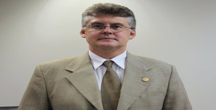TRE-TO boneco juiz Waldemar Cláudio TRE-TO boneco juiz Waldemar Cláudio