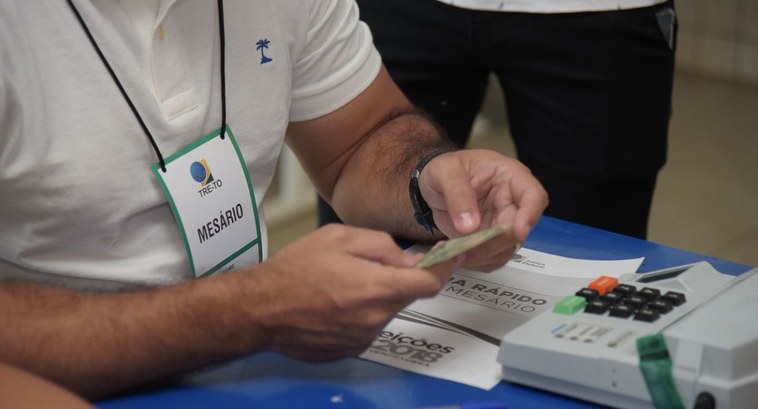 TRE-TO dá orientações a quem já foi mesário no Tocantins e pode ser chamado para atuar novamente neste ano TRE-TO dá orientações a quem já foi mesário no Tocantins e pode ser chamado para atuar novamente...