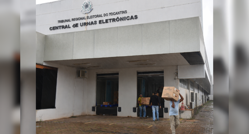 TRE-TO encaminha mais de 1,3 mil urnas eletrônicas para descarte ecológico
