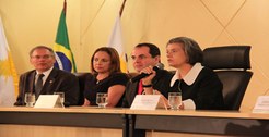 ministra carmén lúcia discursa em visita ao tre-to