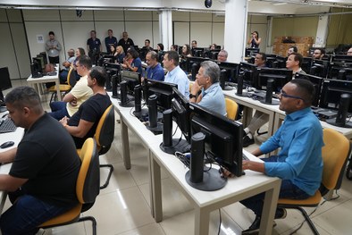 Treinamento aborda sistemas eleitorais, procedimentos operacionais e integração entre as equipes...
