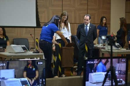 Urnas Eletrônicas passam por auditoria durante todo o domingo de votação (28/10)