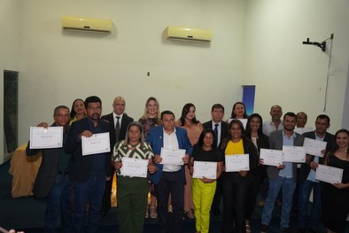 A cerimônia aconteceu no auditório da Câmara Municipal de Peixe (TO).