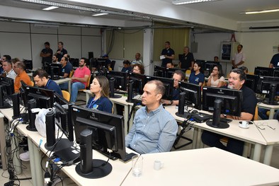 O treinamento acontece na Escola Judiciária Eleitoral (EJE).