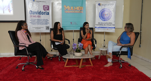 Espaços de poder e participação feminina são tema de roda de conversa em Porto Nacional