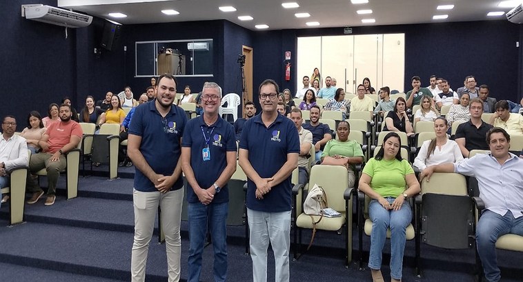 Gurupi: 2ª Zona Eleitoral realiza a campanha “Eleições sem Sujeira” A ação teve início nesta segunda-feira, 2, e segue até a quinta-feira, 5.