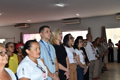 Mulheres quebradeiras de côco recebem serviços da Justiça Eleitoral do Tocantins em Augustinópol...