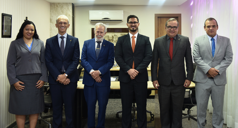 A cerimônia ocorreu nesta quarta-feira, 14, na sala da Presidência.