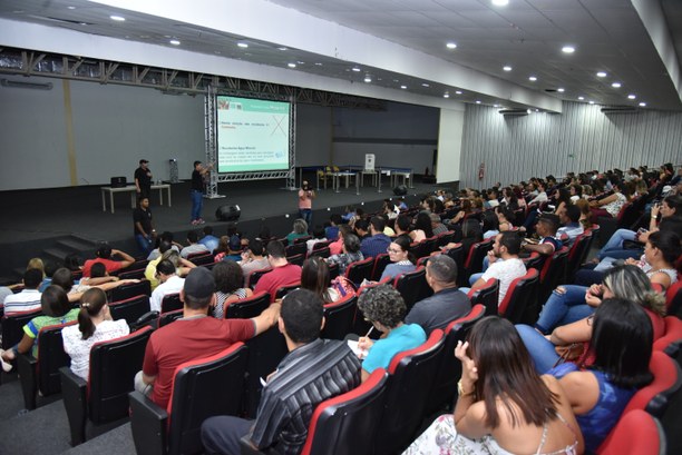 Segue treinamento e capacita técnico de urna em transmissão de dados Segue treinamento e capacita técnico de urna em transmissão de dados