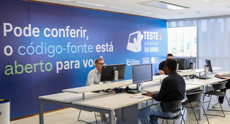 Teste Público da Urna: investigadores começam a analisar códigos-fonte dos sistemas eleitorais Edição de 2025 do Teste acontecerá de 1º a 5 de dezembro. Objetivo é garantir ainda mais confiab...