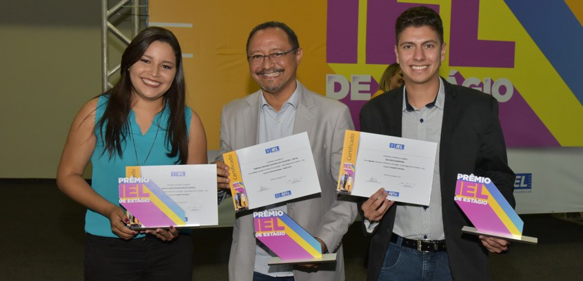TRE-TO vence prêmio IEL de Estágio e ainda recebe premiação na categoria empresa de médio porte TRE-TO vence prêmio IEL de Estágio e ainda recebe premiação na categoria empresa de médio porte
